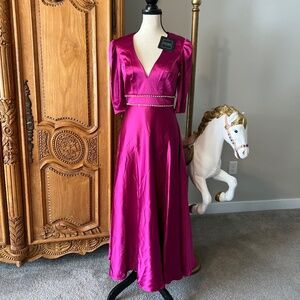 NWT Mac Duggal IEENA A26923 [4] Satin Rhinestone Encrusted Puff Shoulder Dress